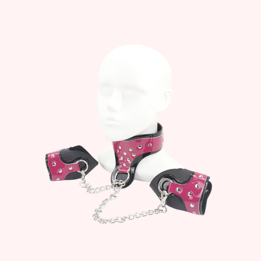 Fashion Collar And Mittens Constraint Set